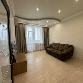 Сдается 2-х комнатная квартира, 66 м²