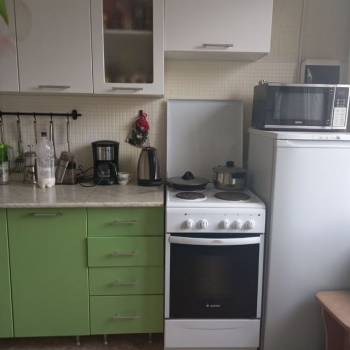 Продается Многокомнатная квартира, 79,8 м²