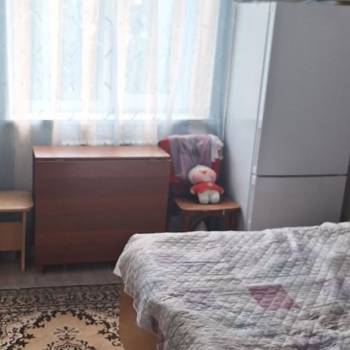 Продается Многокомнатная квартира, 79,8 м²