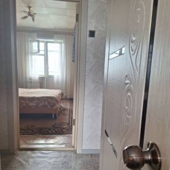 Продается Многокомнатная квартира, 79,8 м²