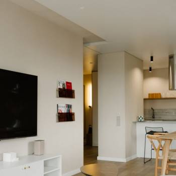 Продается 1-комнатная квартира, 54,7 м²