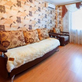Сдается 1-комнатная квартира, 50 м²