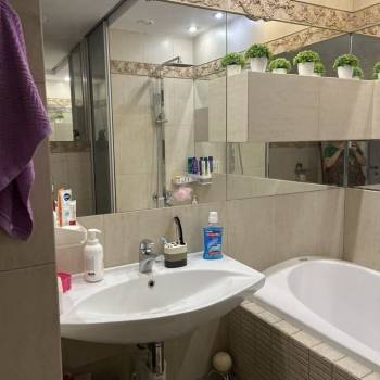 Продается 2-х комнатная квартира, 75 м²