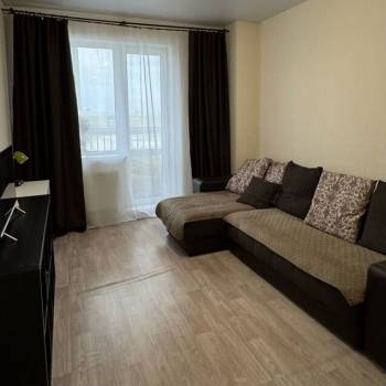 Сдается 1-комнатная квартира, 39 м²