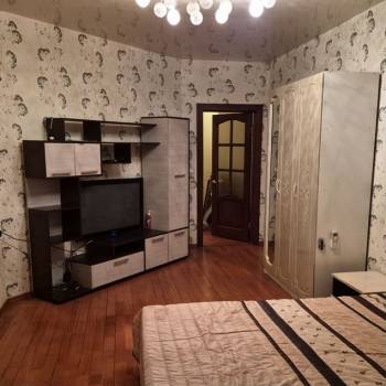 Сдается 2-х комнатная квартира, 74 м²