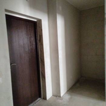 Продается 1-комнатная квартира, 37 м²