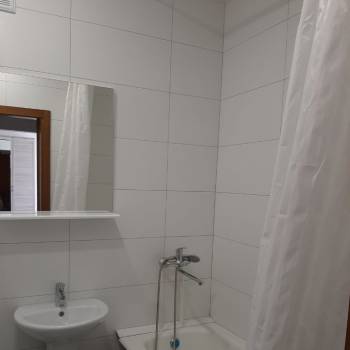 Сдается 1-комнатная квартира, 42 м²