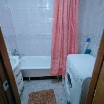 Продается 1-комнатная квартира, 38 м²