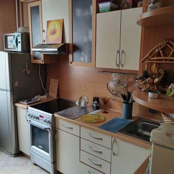 Продается 1-комнатная квартира, 38 м²