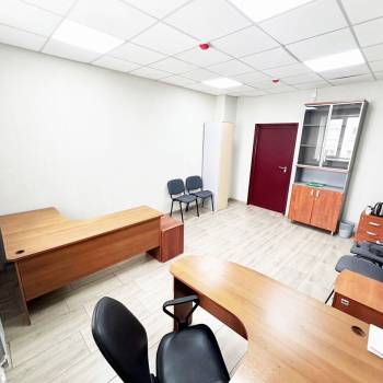 Сдается Нежилое помещение, 20 м²