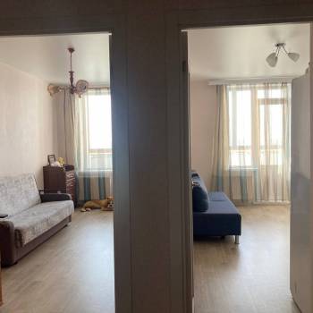 Продается 1-комнатная квартира, 36 м²