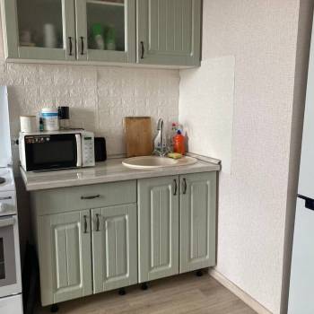 Продается 1-комнатная квартира, 36 м²