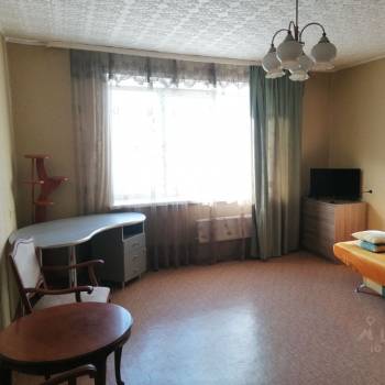 Сдается 1-комнатная квартира, 50 м²