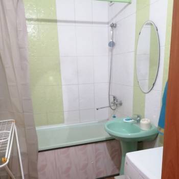 Сдается 1-комнатная квартира, 50 м²