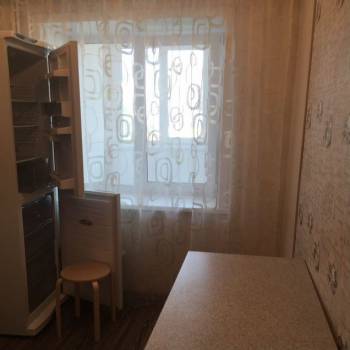 Сдается 1-комнатная квартира, 39 м²
