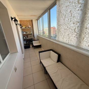 Сдается 1-комнатная квартира, 43 м²