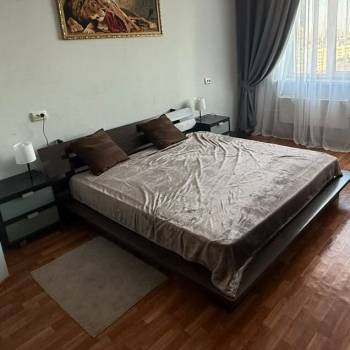 Сдается 1-комнатная квартира, 43 м²