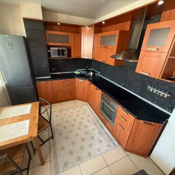 Сдается 1-комнатная квартира, 43 м²