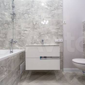 Продается 1-комнатная квартира, 39 м²