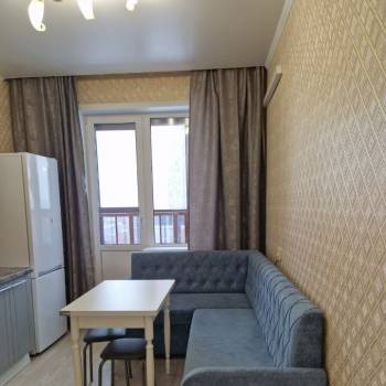 Сдается 1-комнатная квартира, 39 м²