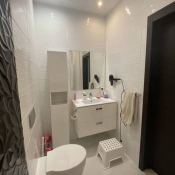 Продается 2-х комнатная квартира, 60 м²
