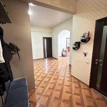 Продается Многокомнатная квартира, 86,3 м²