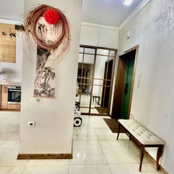Продается Многокомнатная квартира, 87,1 м²