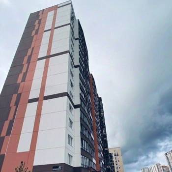 Сдается 1-комнатная квартира, 42 м²