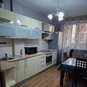 Сдается 1-комнатная квартира, 37 м²