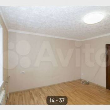 Продается Многокомнатная квартира, 80 м²
