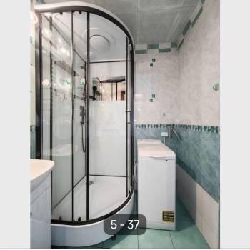 Продается Многокомнатная квартира, 80 м²