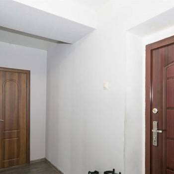 Продается 1-комнатная квартира, 52 м²