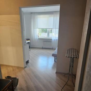 Продается 1-комнатная квартира, 43 м²
