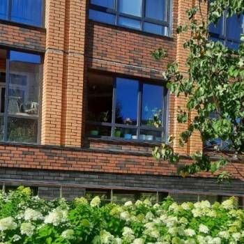 Продается 1-комнатная квартира, 43 м²