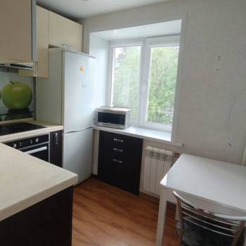 Сдается Многокомнатная квартира, 62 м²