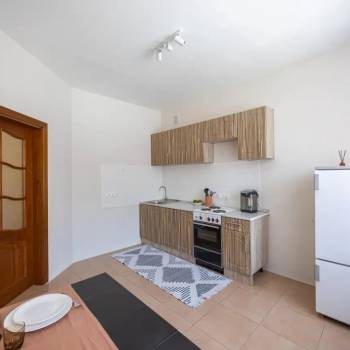 Сдается Многокомнатная квартира, 107 м²