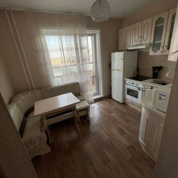 Продается 1-комнатная квартира, 36,7 м²