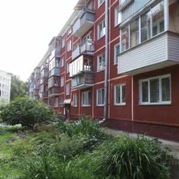 Продается 1-комнатная квартира, 32 м²