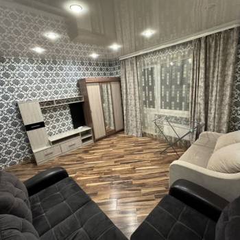 Сдается 1-комнатная квартира, 35 м²