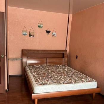 Продается 1-комнатная квартира, 32,5 м²