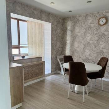 Продается Многокомнатная квартира, 102 м²