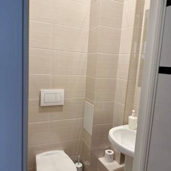 Продается Многокомнатная квартира, 102 м²