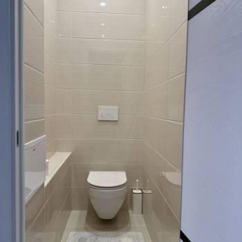 Продается Многокомнатная квартира, 102 м²