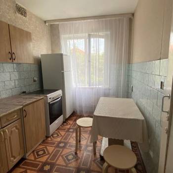 Сдается Многокомнатная квартира, 58 м²