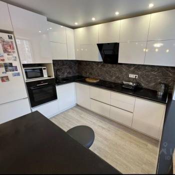 Продается 3-х комнатная квартира, 106,9 м²