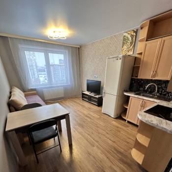 Сдается 1-комнатная квартира, 42 м²