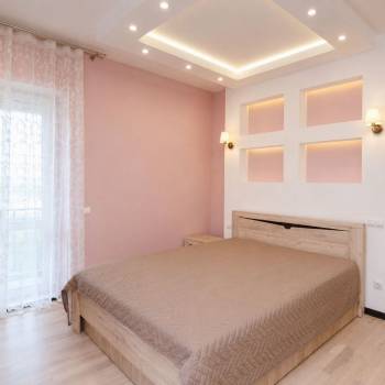 Сдается 2-х комнатная квартира, 94 м²