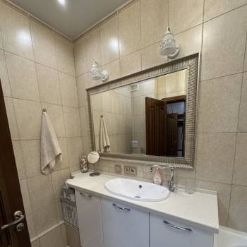 Сдается 1-комнатная квартира, 48 м²