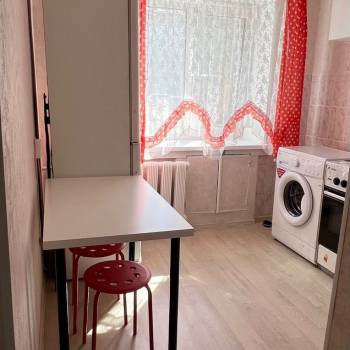 Сдается 1-комнатная квартира, 32 м²