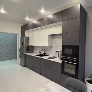 Продается 3-х комнатная квартира, 77 м²